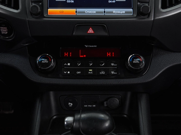 Kia Sportage, III фото №14