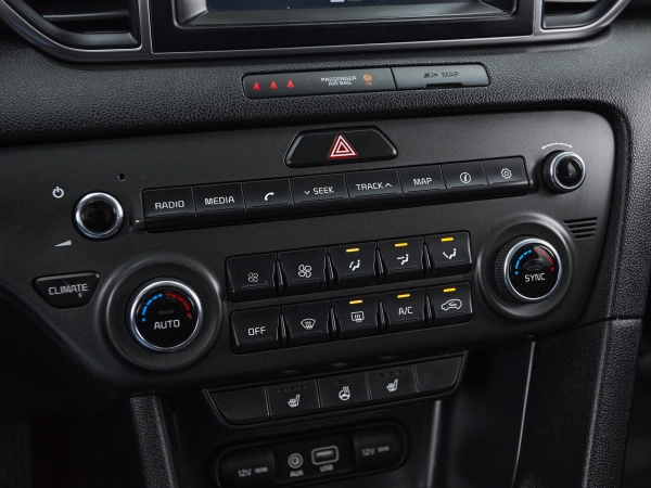 Kia Sportage, IV фото №11