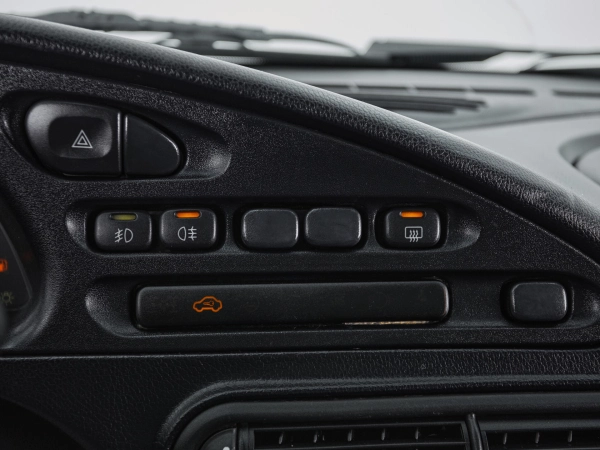 Chevrolet Niva, I Рестайлинг фото №12