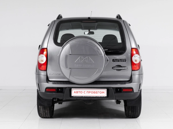 Chevrolet Niva, I Рестайлинг фото №6
