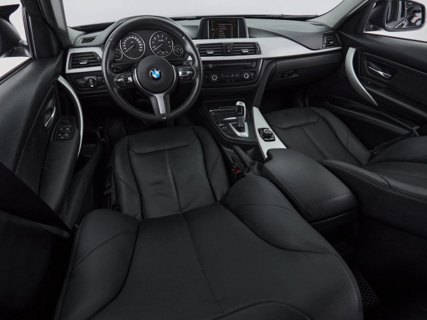 BMW 3 серии, VI (F3x) фото №9