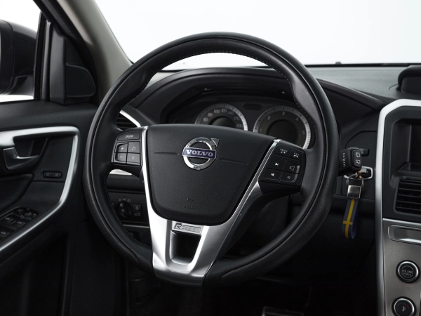 Volvo XC60, I фото №16