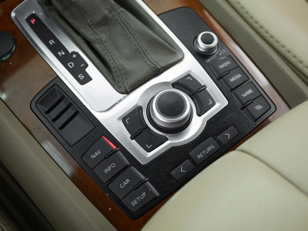 Audi Q7, I (4L) фото №14