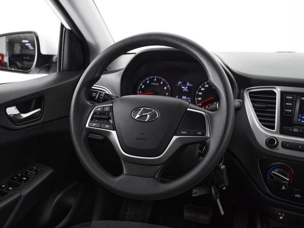 Hyundai Solaris, II Рестайлинг фото №16