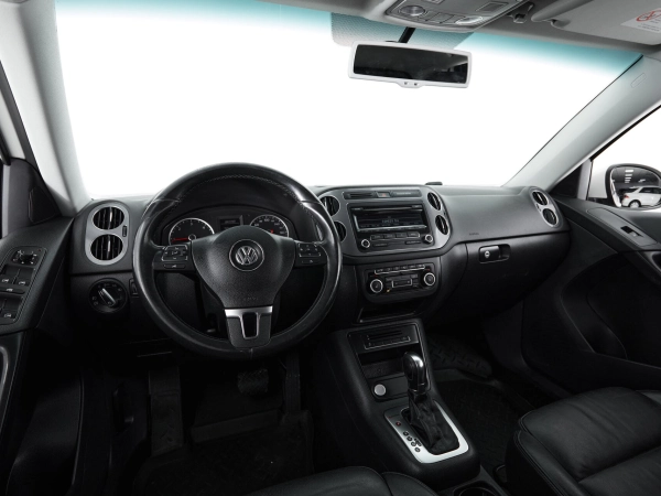 Volkswagen Tiguan, I Рестайлинг фото №10