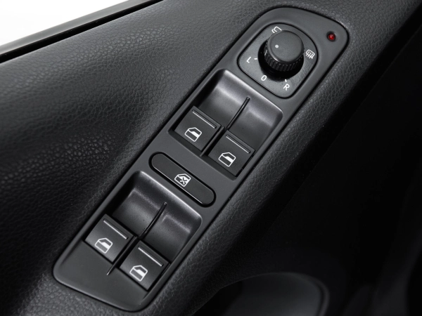 Volkswagen Tiguan, I Рестайлинг фото №11