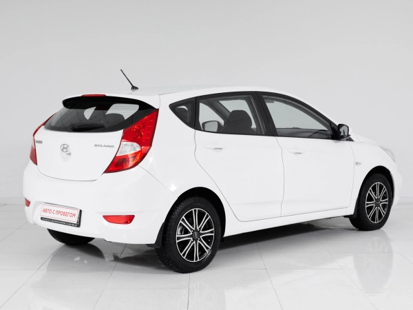 Hyundai Solaris, I фото №4