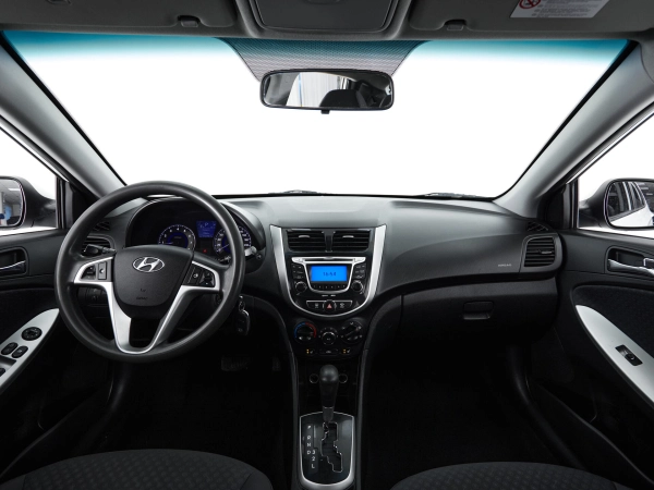 Hyundai Solaris, I фото №8