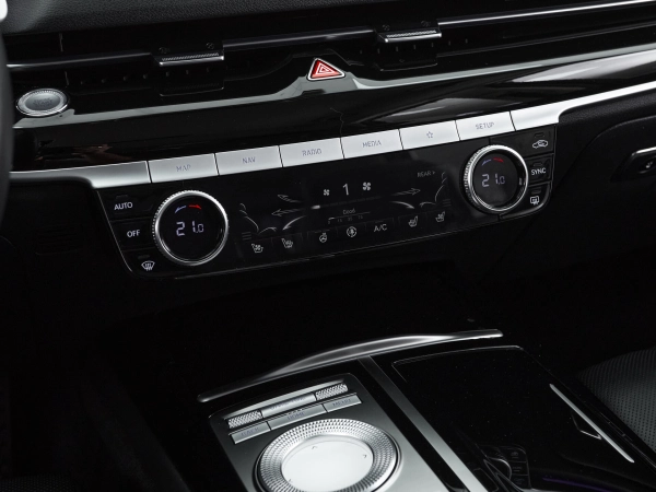 Genesis G80, II фото №12