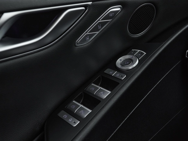 Genesis G80, II фото №23