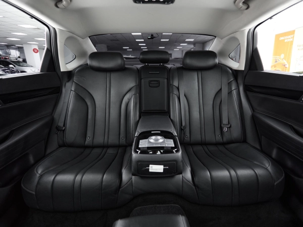 Genesis G80, II фото №30