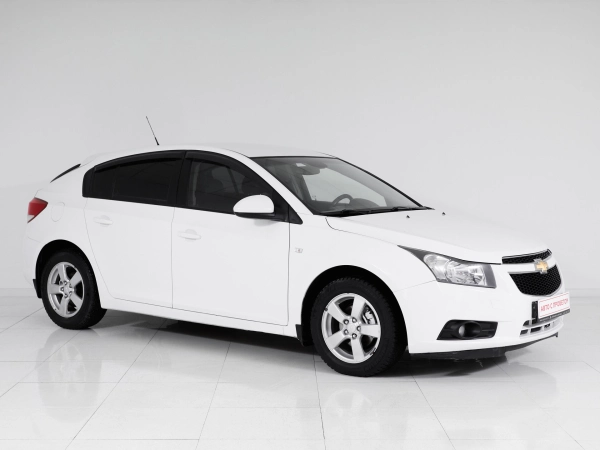 Chevrolet Cruze, I Рестайлинг фото №3