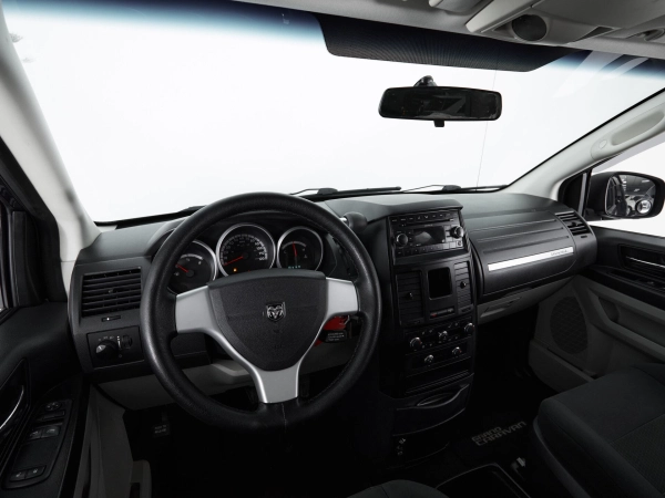 Dodge Caravan, V фото №10