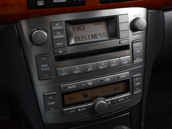 Toyota Avensis, II Рестайлинг фото №12