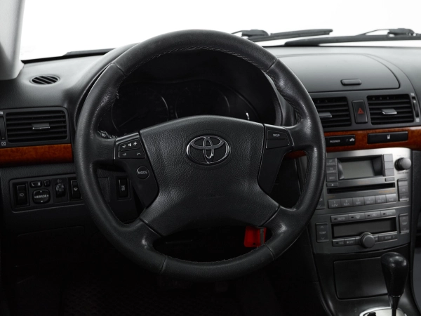 Toyota Avensis, II Рестайлинг фото №15