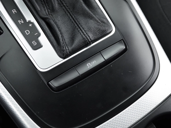 Audi A4, IV (B8) фото №16