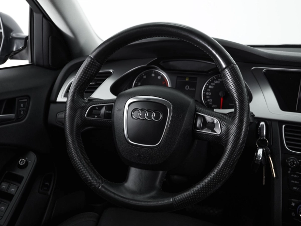 Audi A4, IV (B8) фото №18