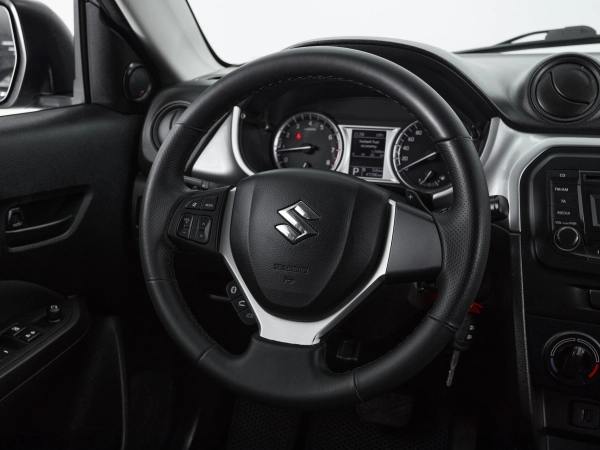 Suzuki Vitara, II Рестайлинг фото №19