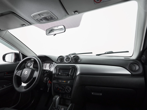 Suzuki Vitara, II Рестайлинг фото №9