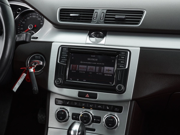 Volkswagen Passat, B7 фото №19
