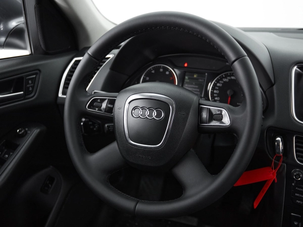 Audi Q5, I (8R) фото №16