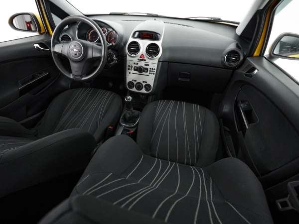 Opel Corsa, D фото №9