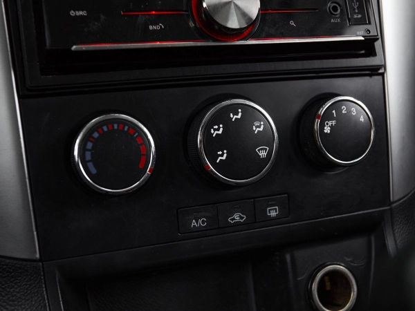 Chevrolet Captiva, I фото №15