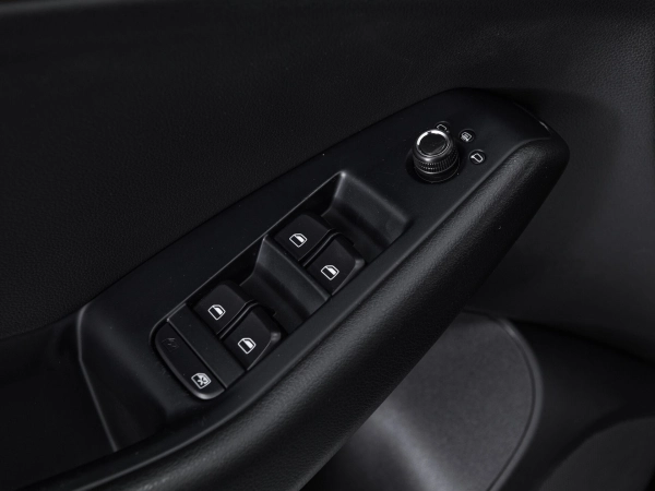 Audi Q5, I (8R) фото №11