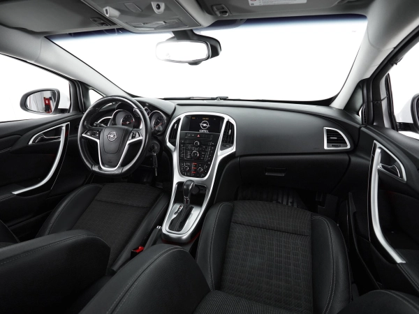 Opel Astra, J Рестайлинг фото №9