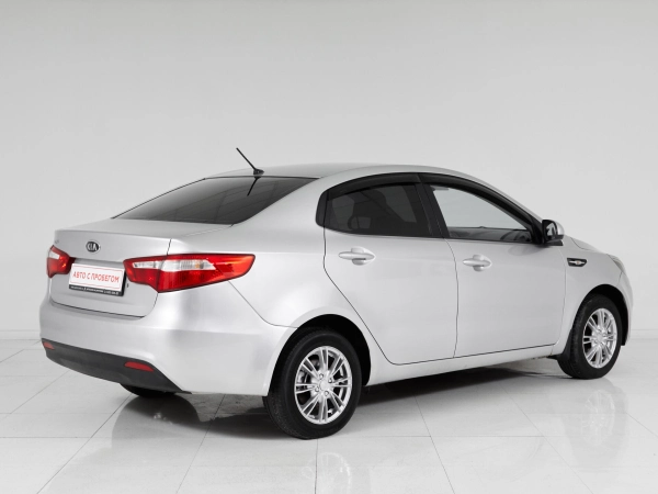 Kia Rio, III фото №4