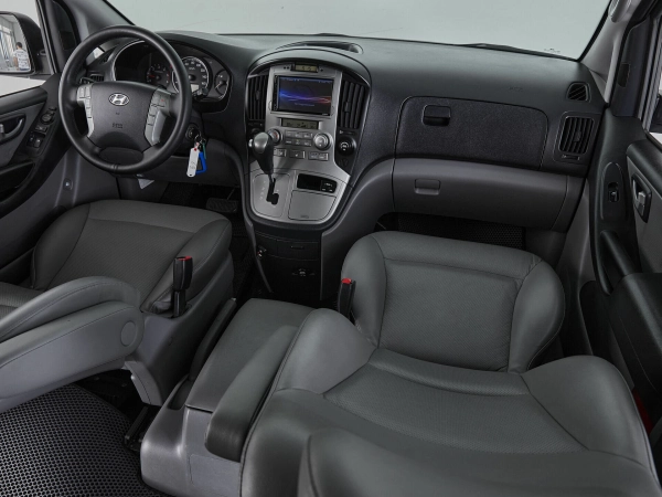 Hyundai Grand Starex, I фото №10