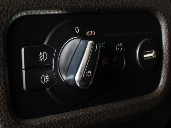 Volkswagen Touareg, II фото №12