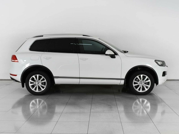 Volkswagen Touareg, II фото №3