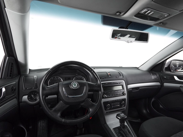 Skoda Octavia, II (A5) Рестайлинг фото №9