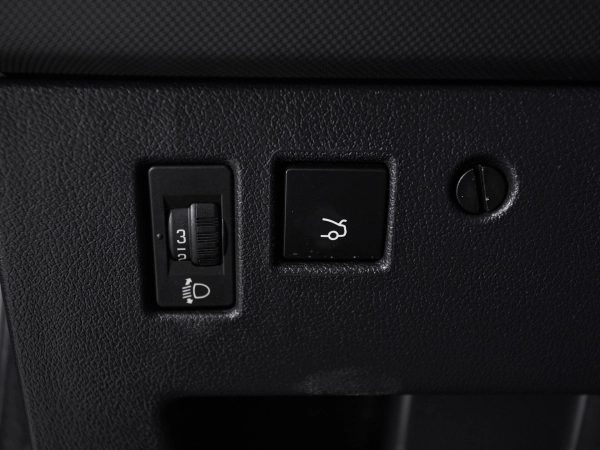 Peugeot 408, I фото №15