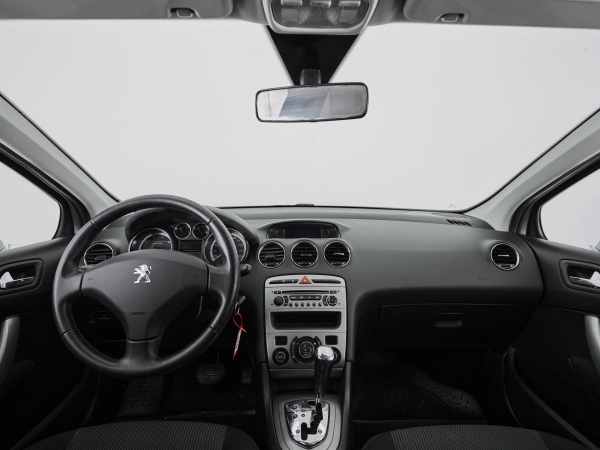 Peugeot 408, I фото №7
