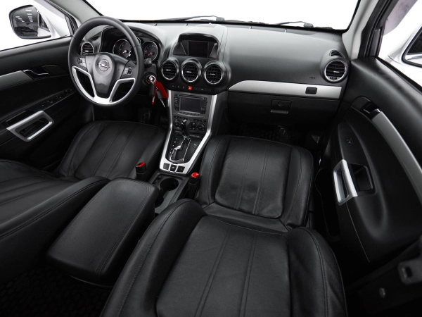 Opel Antara, I Рестайлинг фото №9