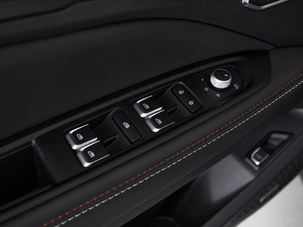 Geely Tugella, I Рестайлинг фото №18
