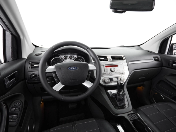 Ford Kuga, I фото №11