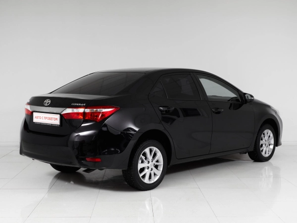 Toyota Corolla, XI (E160, E170, E180) Рестайлинг 1 фото №4