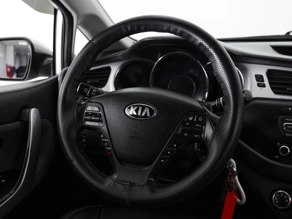 Kia Ceed, II фото №15