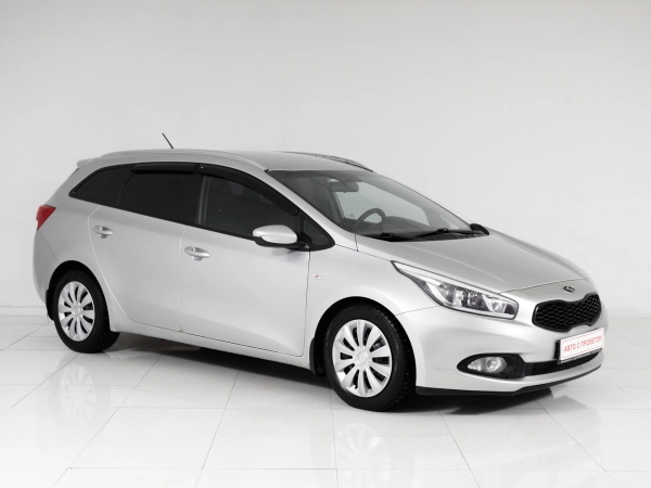 Kia Ceed, II фото №3