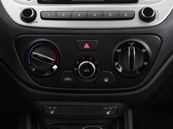 Hyundai Solaris, II Рестайлинг фото №15