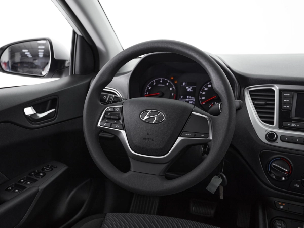 Hyundai Solaris, II Рестайлинг фото №16