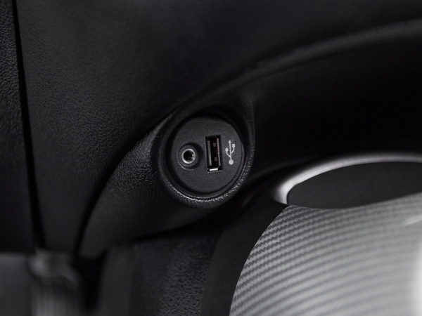 Nissan Juke, I фото №13