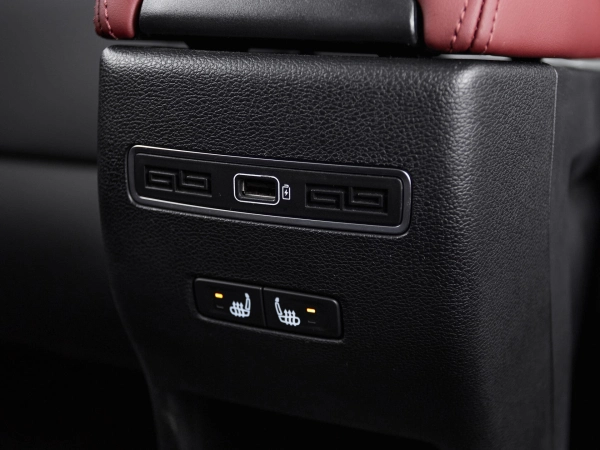 Geely Coolray, I фото №23