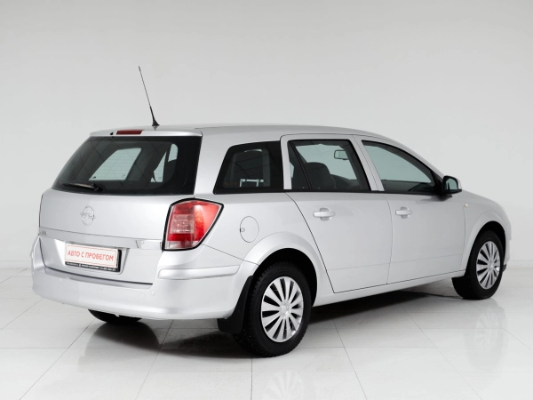 Opel Astra, H Рестайлинг фото №4