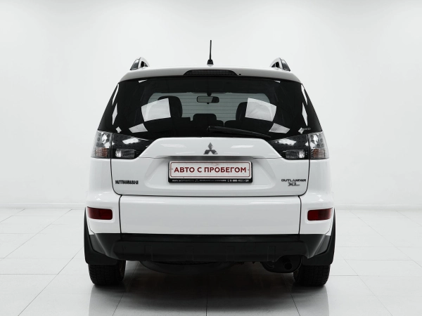 Mitsubishi Outlander, II Рестайлинг фото №6