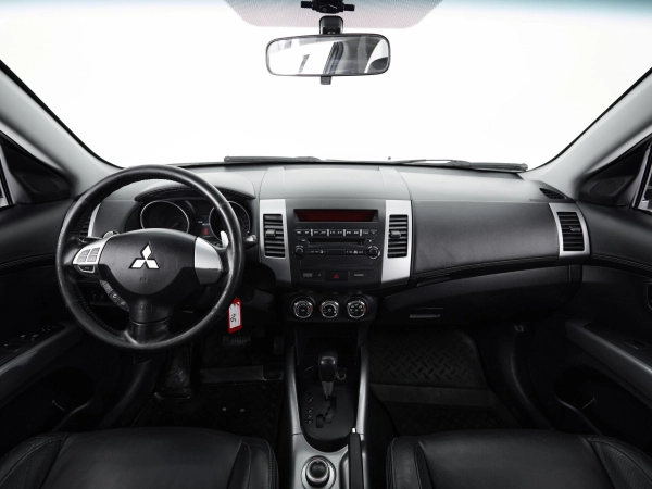 Mitsubishi Outlander, II Рестайлинг фото №8