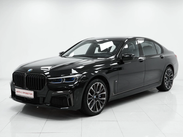 BMW 7 серии, VI (G11/G12) Рестайлинг фото №1
